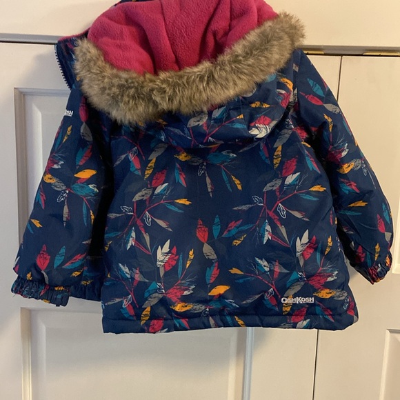 Oshkosh winter coat - Picture 6 of 6